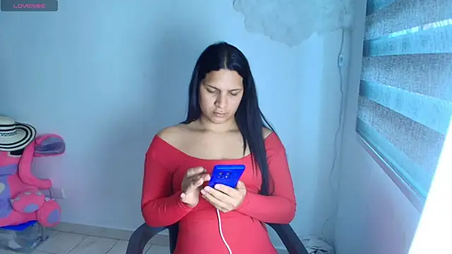 alys love online show from July 25, 6:04 pm