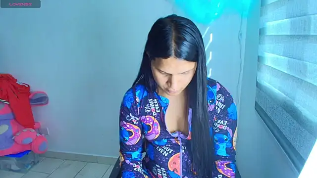 alys love online show from July 28, 8:52 pm