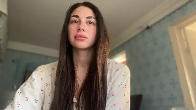 LiluMartiznir online show from May 27, 5:37 am