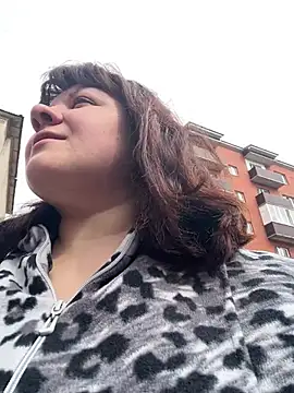 Alice-Nova online show from April 1, 8:04 am