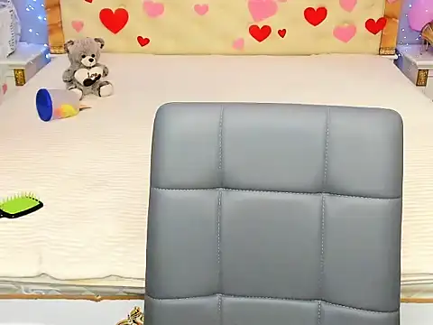 Euphoria-a online show from March 14, 9:38 pm