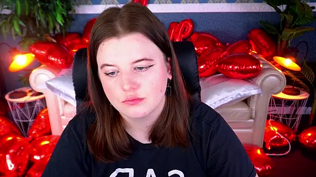 KristiFoxy online show from February 19, 7:24 pm