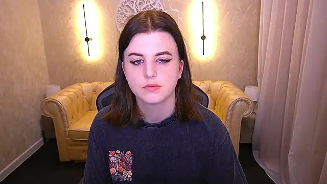 KristiFoxy online show from July 27, 5:43 pm