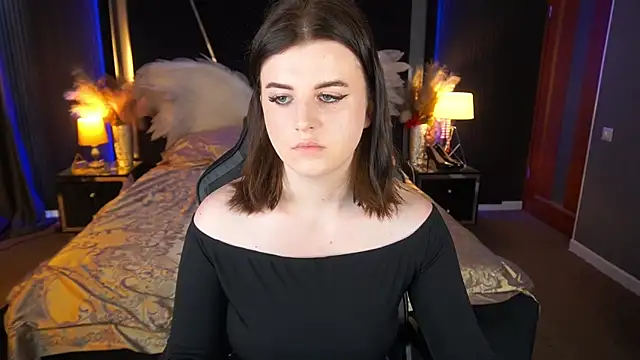 KristiFoxy online show from July 26, 12:24 pm