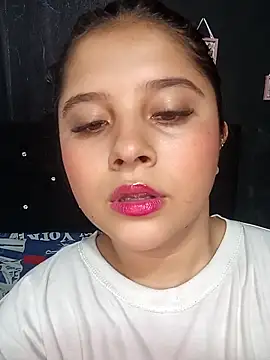 Salome Vivas online show from February 19, 4:06 pm