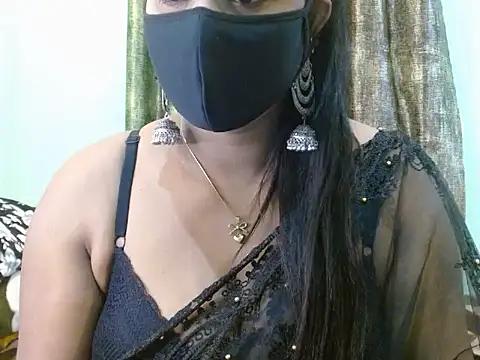 LIZNA 0 online show from February 17, 5:56 pm