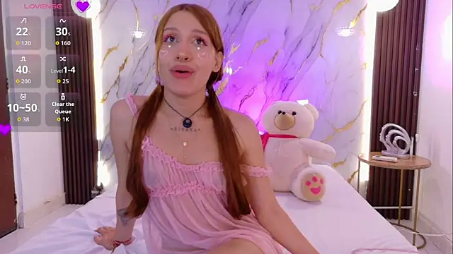Cinnamon Sue online show from July 5, 9:20 pm