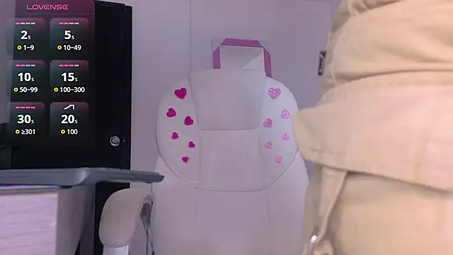 AryahMoon online show from March 15, 3:41 am