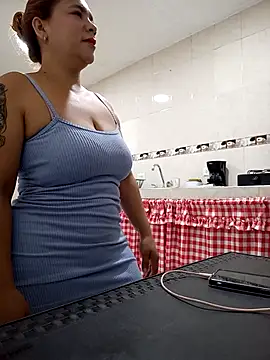 -Serena  online show from July 18, 1:57 pm