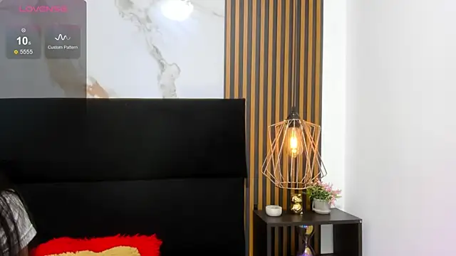 Raven love online show from July 7, 5:27 pm