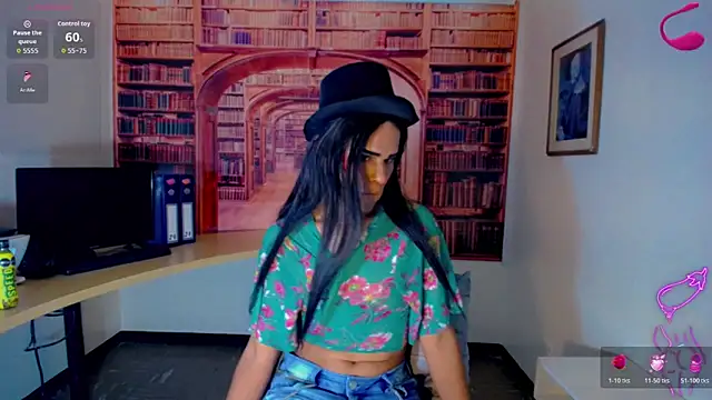 Gata Salvaje   online show from February 8, 3:43 am