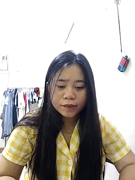 Freshberrry online show from March 9, 11:52 pm