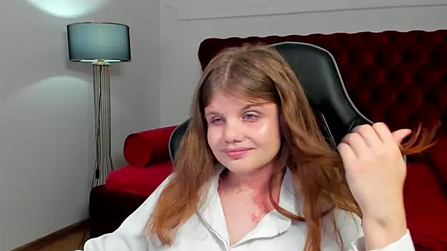 ChloeHalses online show from July 9, 5:26 pm