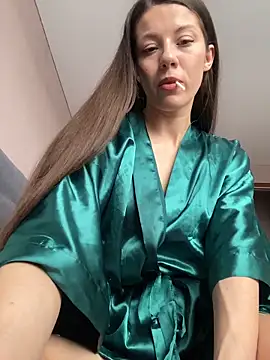 OnlyLeiLa online show from April 28, 10:52 am