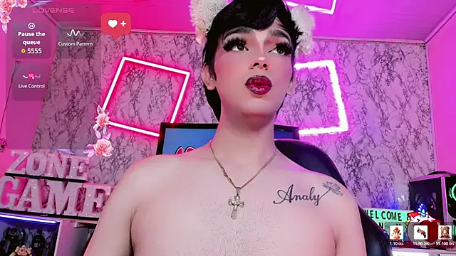 Maddye Fox online show from August 1, 3:30 am