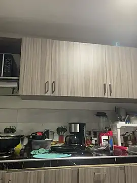 Emma Sanz   online show from March 16, 12:20 pm