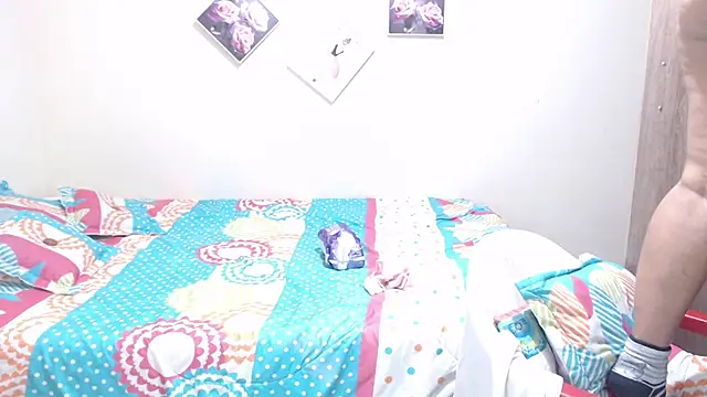 dannamomcerratt online show from July 28, 2:31 am