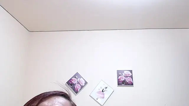 dannamomcerratt online show from July 31, 2:12 am