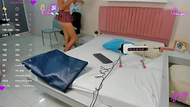 Angela Riincon online show from March 12, 11:40 pm