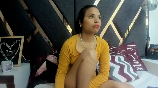 Maggyx online show from July 6, 3:03 pm