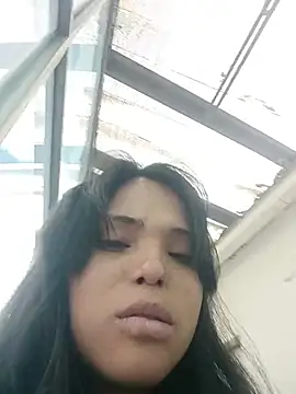 Maggyx online show from July 30, 1:45 pm