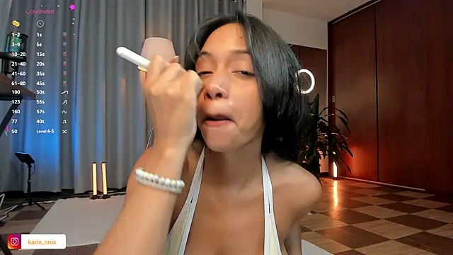 karinnixx online show from July 18, 7:38 pm