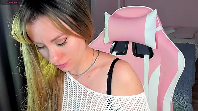 RinaFox   online show from February 21, 6:36 am