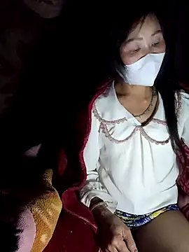 witch-xx online show from March 17, 1:15 pm