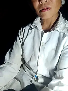 witch-xx online show from July 14, 3:55 am