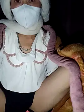 witch-xx online show from March 12, 7:49 pm