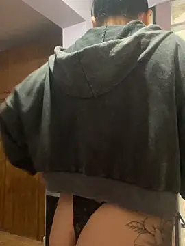 Yamiivip online show from March 9, 1:25 pm