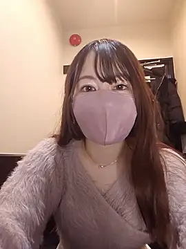 5SAAa online show from March 12, 6:38 am