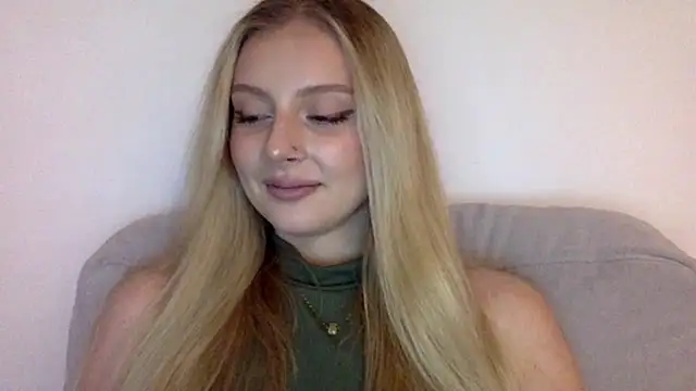 MayaWetDream online show from February 10, 5:27 pm