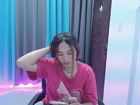 babydenxx69 online show from February 6, 11:13 am