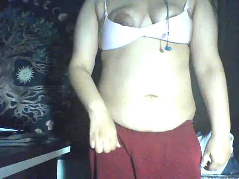 Katrina hoty online show from February 8, 9:50 pm