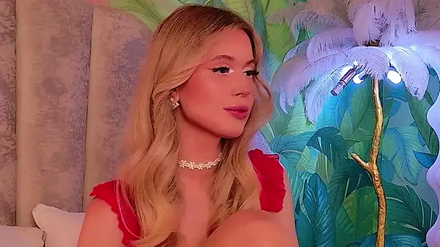 Beckie White online show from July 26, 9:55 pm