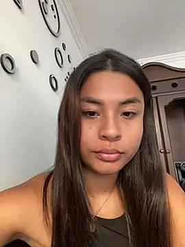Romie rous online show from May 5, 5:05 pm