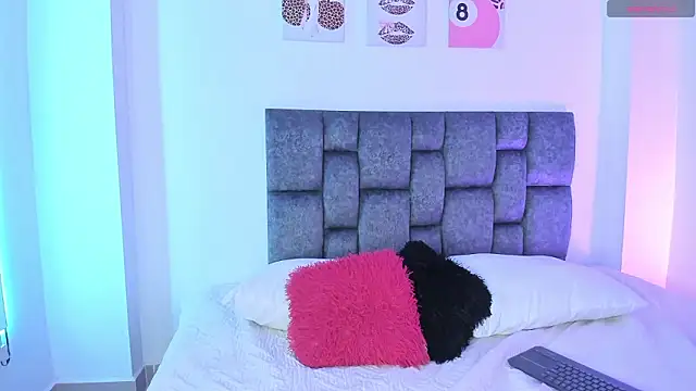 Madison Rosee online show from March 12, 11:57 am