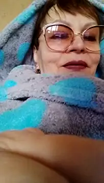 SophieBurns online show from March 2, 10:11 am