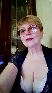 SophieBurns online show from July 14, 10:21 am