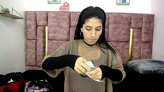 FRANCESCA LOVE  online show from June 21, 2:26 am