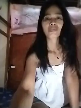 sweet maxine44 online show from May 21, 10:30 pm