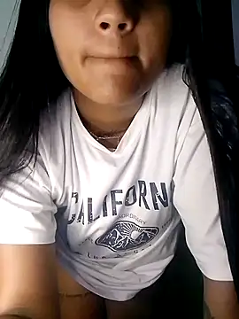 Zoe Renata online show from June 27, 9:21 am