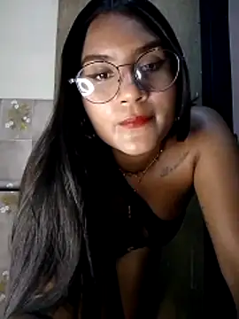 Zoe Renata online show from June 20, 3:21 am