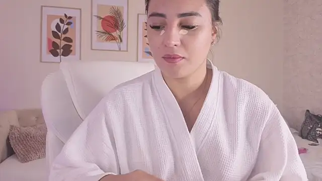 katt souza1 online show from July 22, 5:41 am