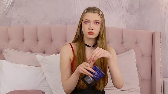 StacyHicks online show from February 26, 8:08 pm