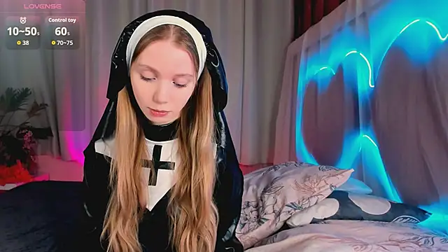 lada2k4 online show from March 16, 5:32 am