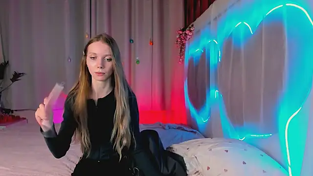 lada2k4 online show from July 6, 5:13 am