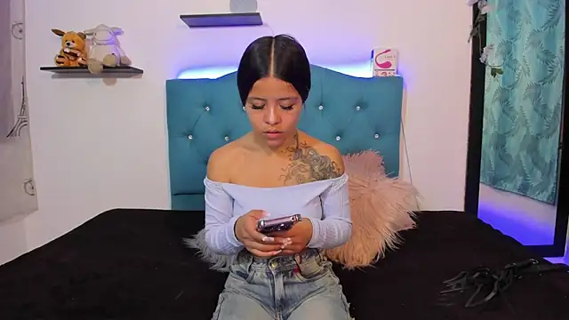 Sandy ass 69  online show from February 27, 9:47 pm