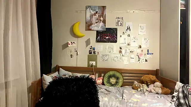 DynaLoom online show from March 18, 4:12 pm